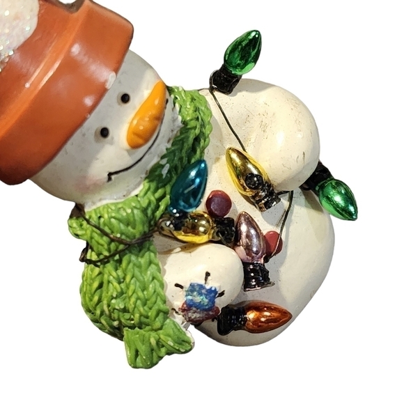 Vtg Mini Snowman pin brooch flowerpot hat scarf wrapped in lights - Picture 4 of 5